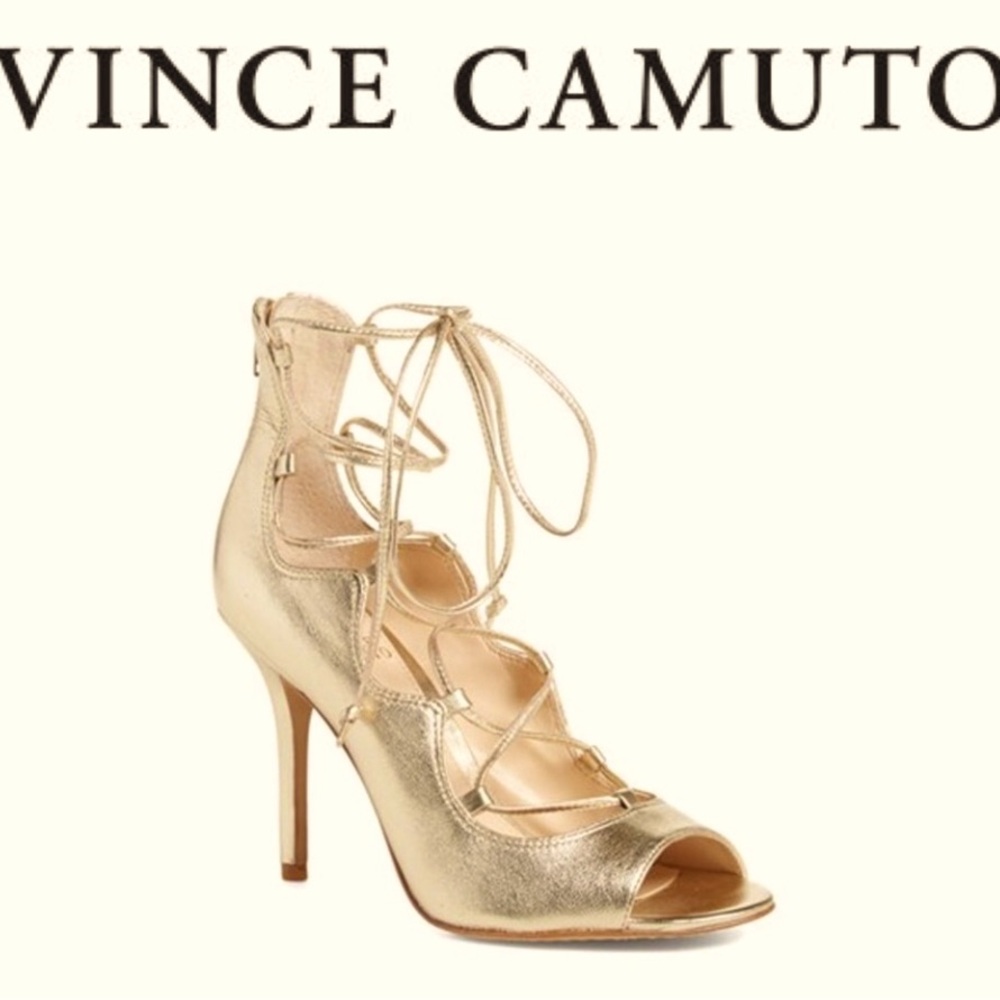 Flawless Vince Camuto; Sandria sandal; Egyptian Gold Metal Crackle Size: 9